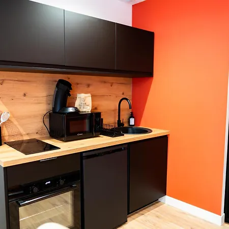 Design Et Colore Au Coeur De Apartman Saumur