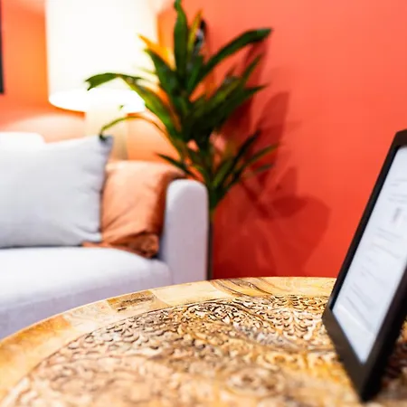 Design Et Colore Au Coeur De Apartment Saumur