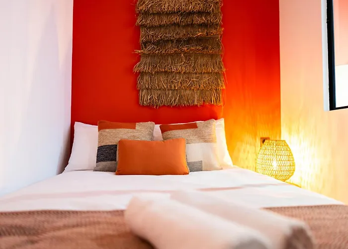 Design Et Colore Au Coeur De דירה *